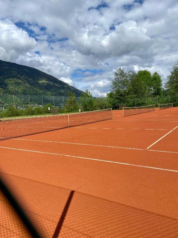 Appartement Mit Seeblick Am Ossiacher See Villach Ngoại thất bức ảnh